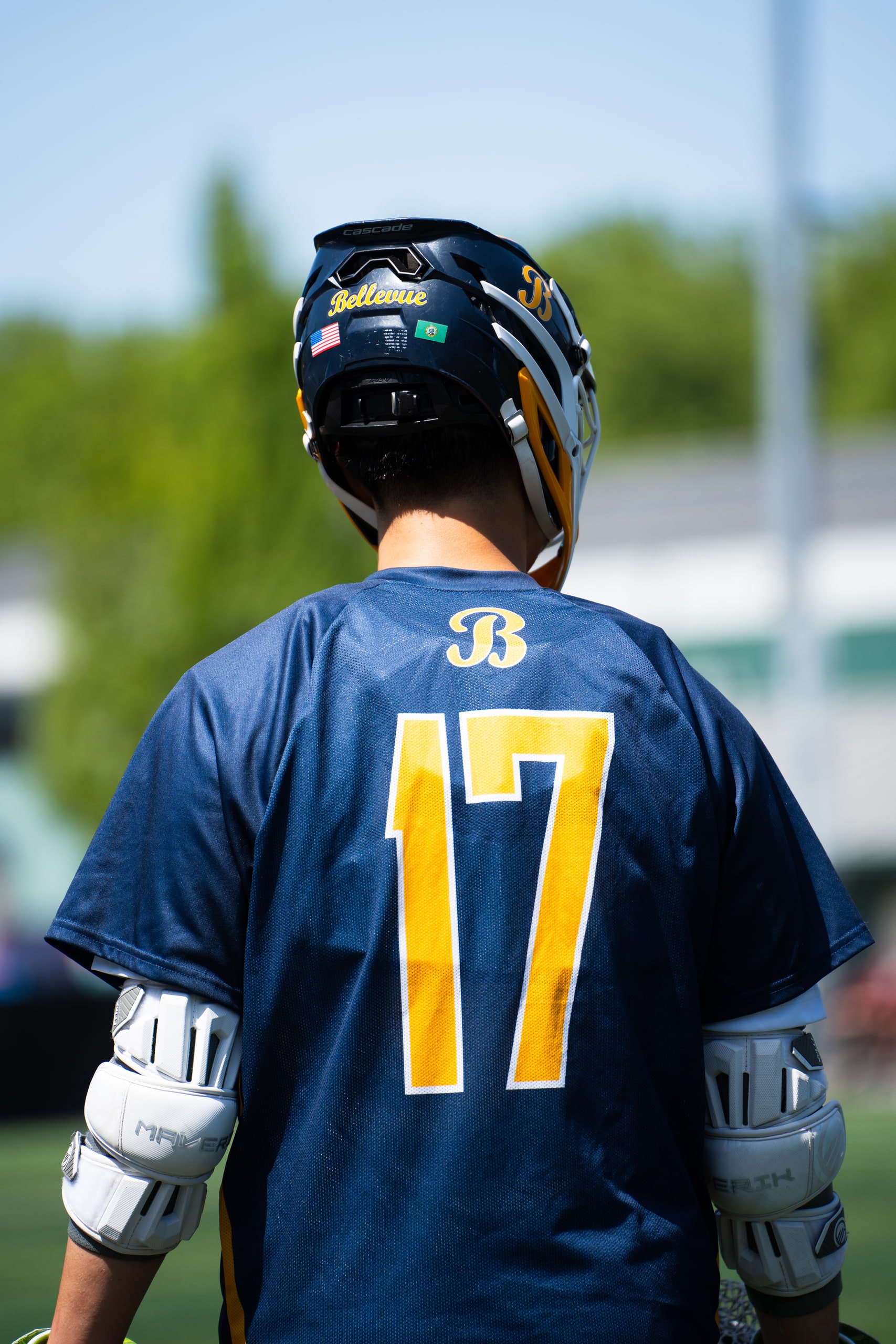 A player in a number 17 jersey seen from behind